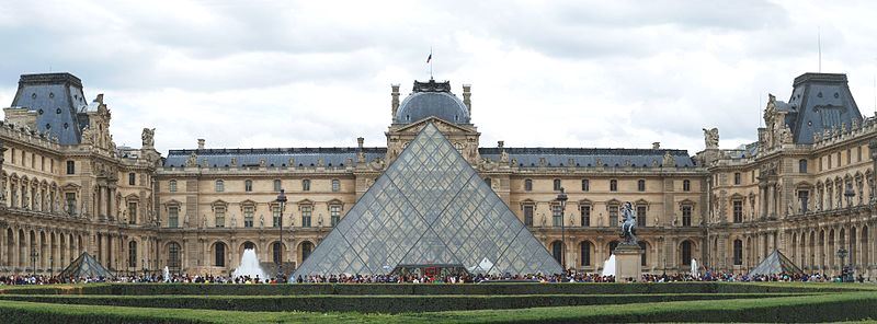 The Glass Pyramid in the Napoleon Courtyard is very cool.